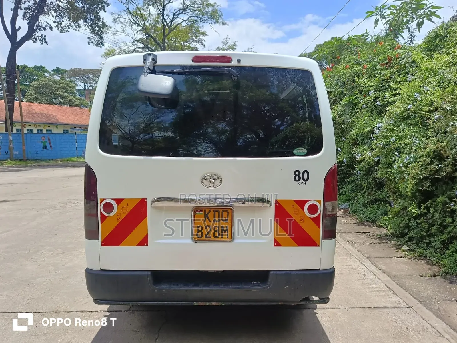 Toyota HiAce 2016 White