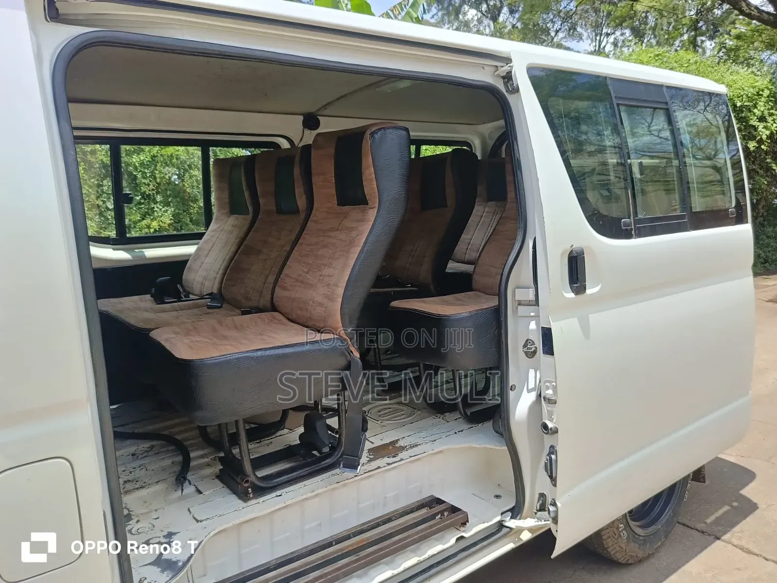 Toyota HiAce 2016 White
