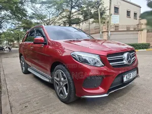 Mercedes-Benz GLE-Class GLE 350d 4MATIC 2016 Red