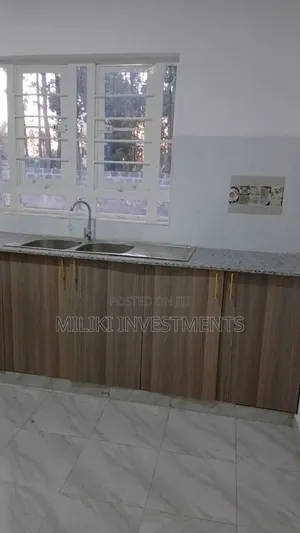 3bdrm Bungalow in Mbombo, Nginda for sale