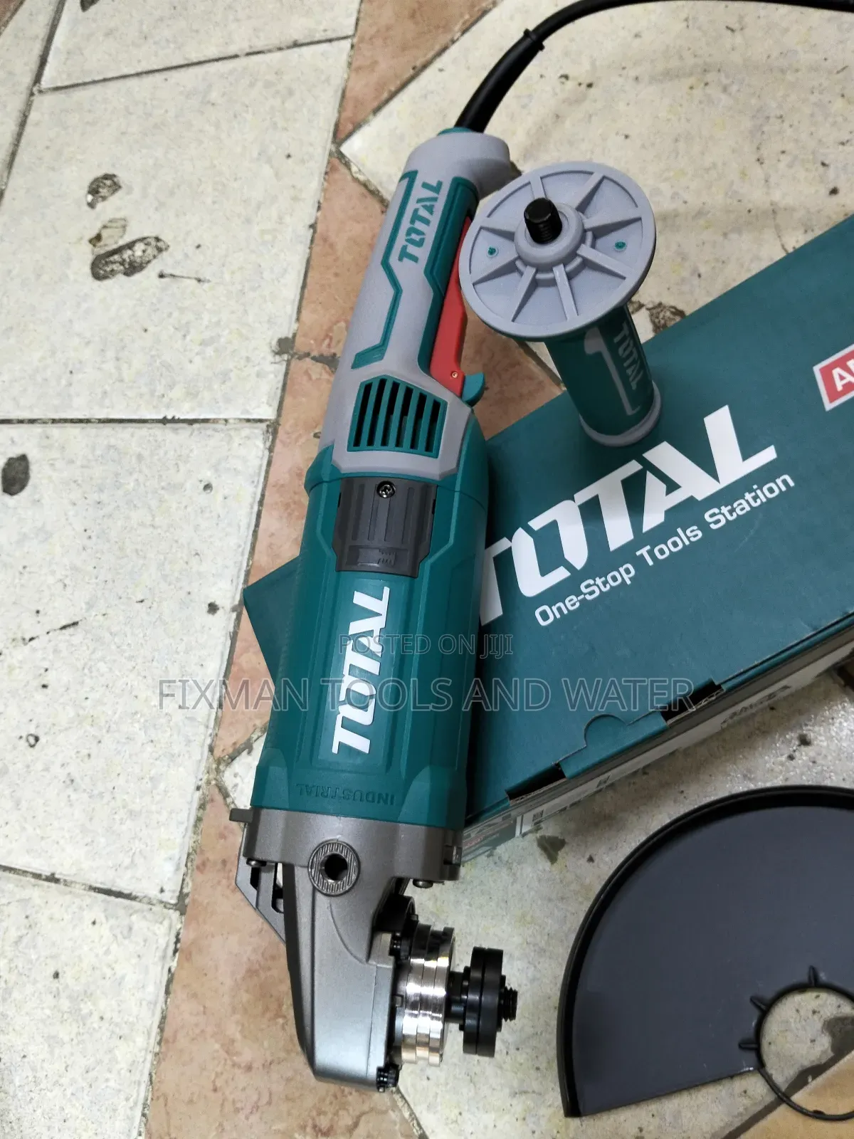 Total Angle Grinder 2200 Watts 9 Inches With Handle And Guard
