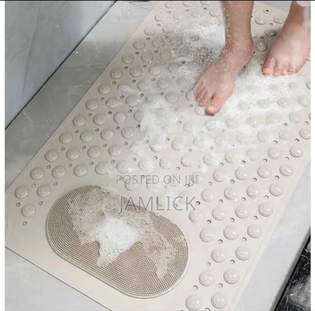 Bathroom Anti-Slip Mats - Kc - thumbnail 2