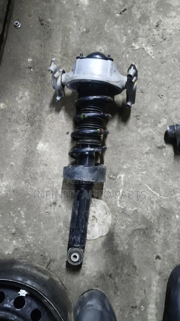 Vw Touareg 7p Complete Shock Available - thumbnail 4
