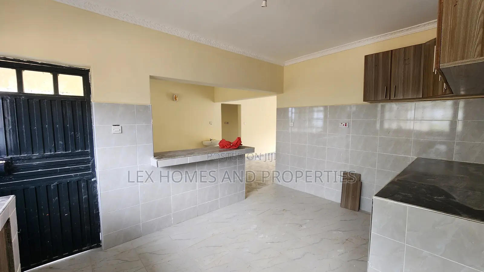 3bdrm Bungalow in Nkoroi for sale