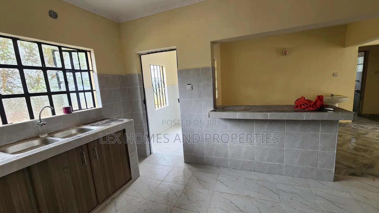 3bdrm Bungalow in Nkoroi for sale