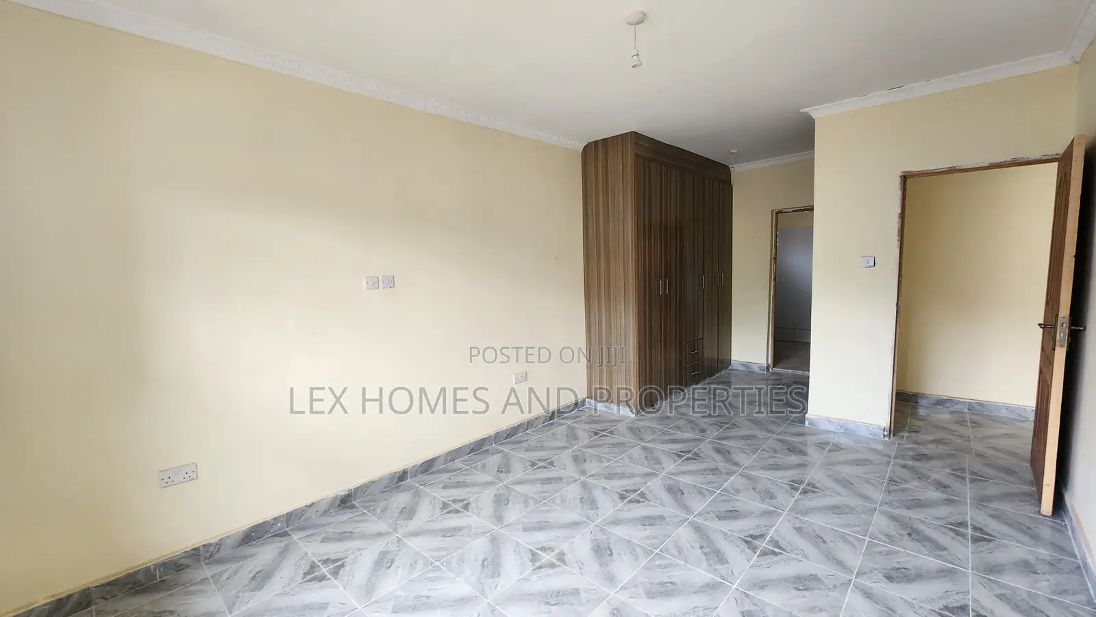3bdrm Bungalow in Nkoroi for sale