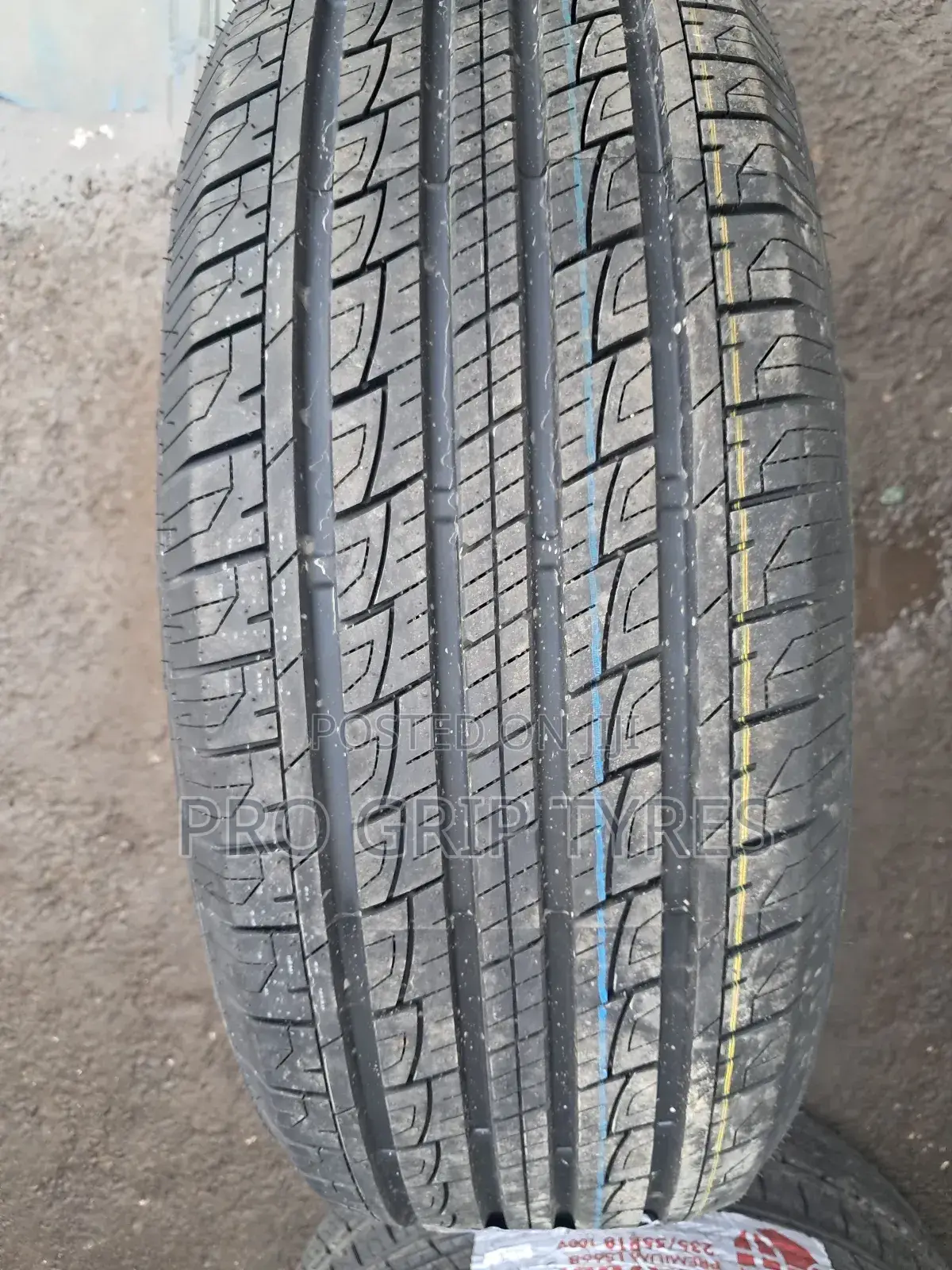 Zextour Tyre 235/55r18