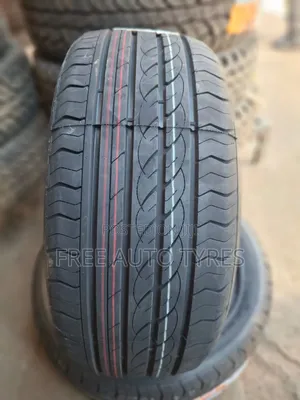 215/50zr17 Centara