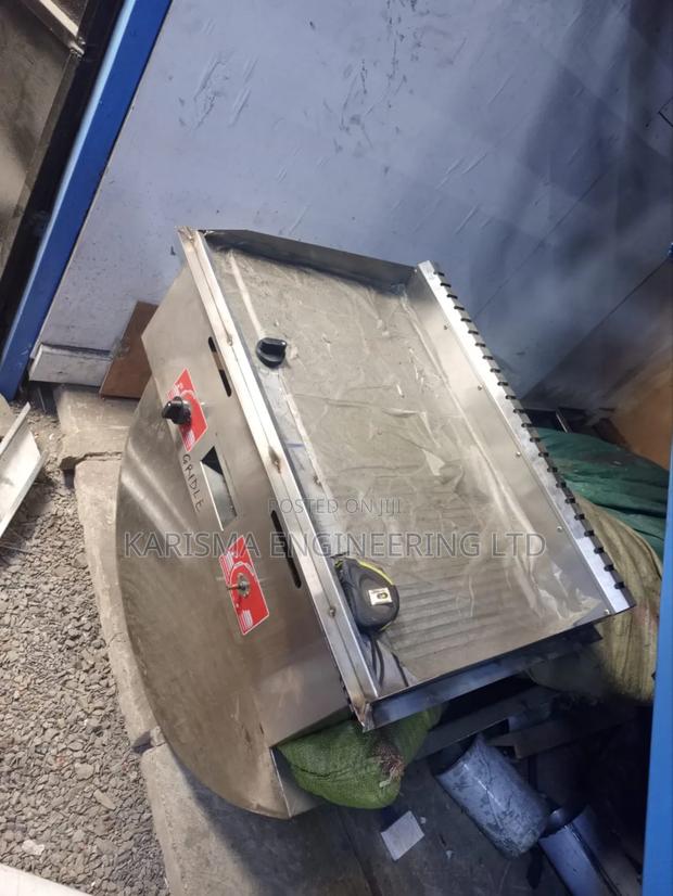 Commercial-Grade Stainless Steel Griddle