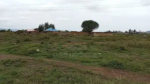 Gathima Area,Maai Mahiu With Ready Title Deed
