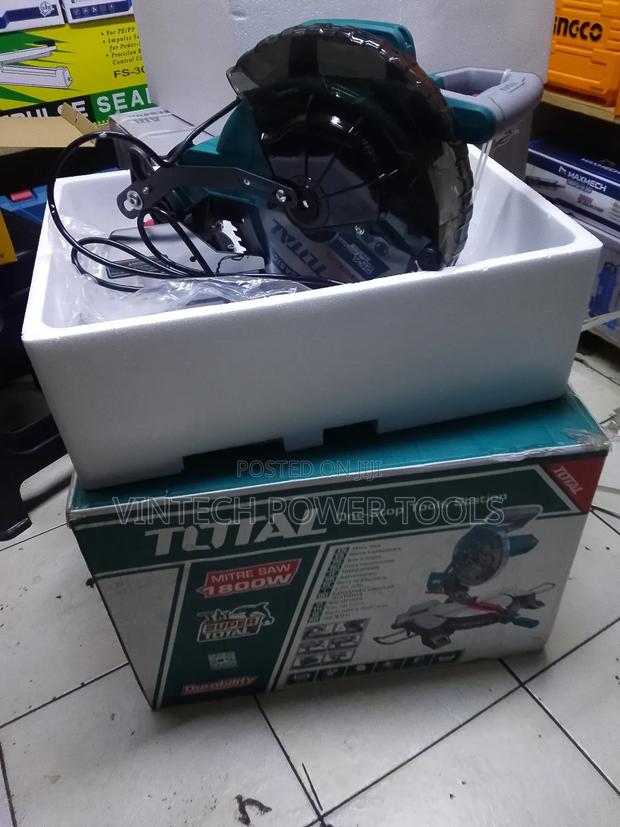Total Miter Saw 1800 Watts /1800 Watts Miter Saw