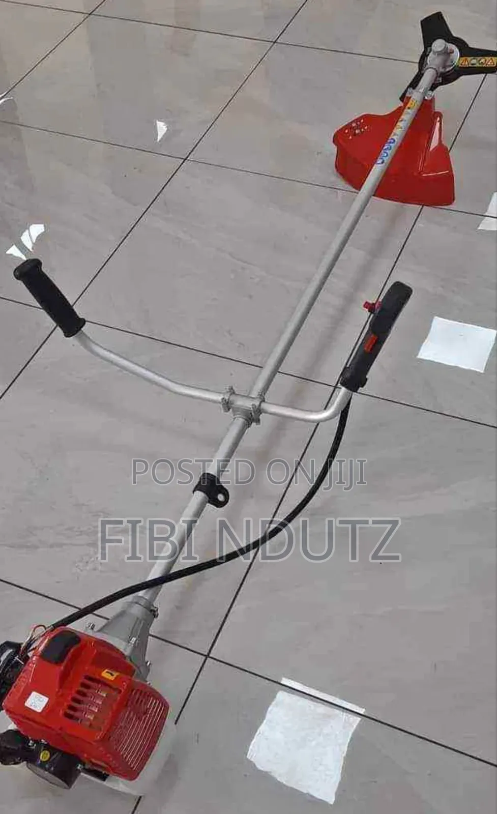 Brush Cutter/Petrol Powered 4 Strike Brush Cutter