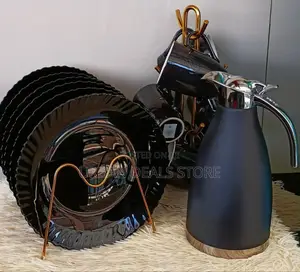 Elegant Breakfast Sets 
* 
6 PCS Plates
6 PCS Tea Cups 
2 LTRS Flask