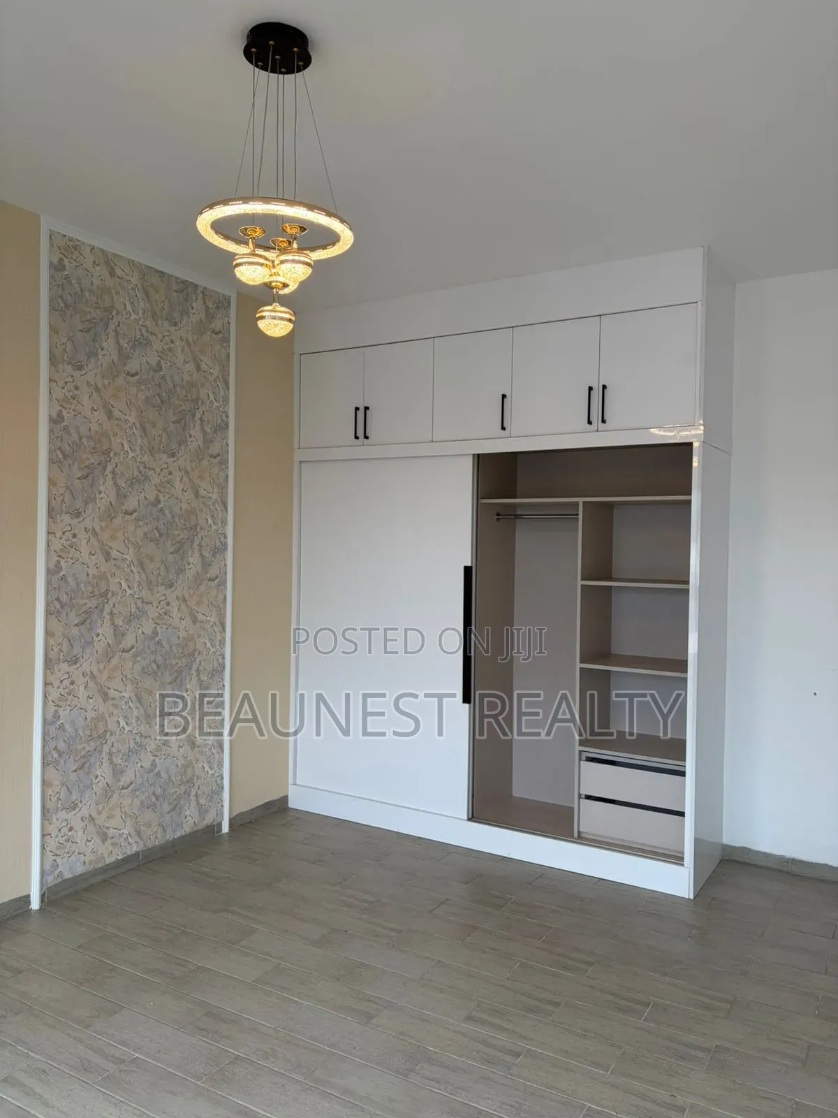 2bdrm Apartment in Valley Arcade for rent