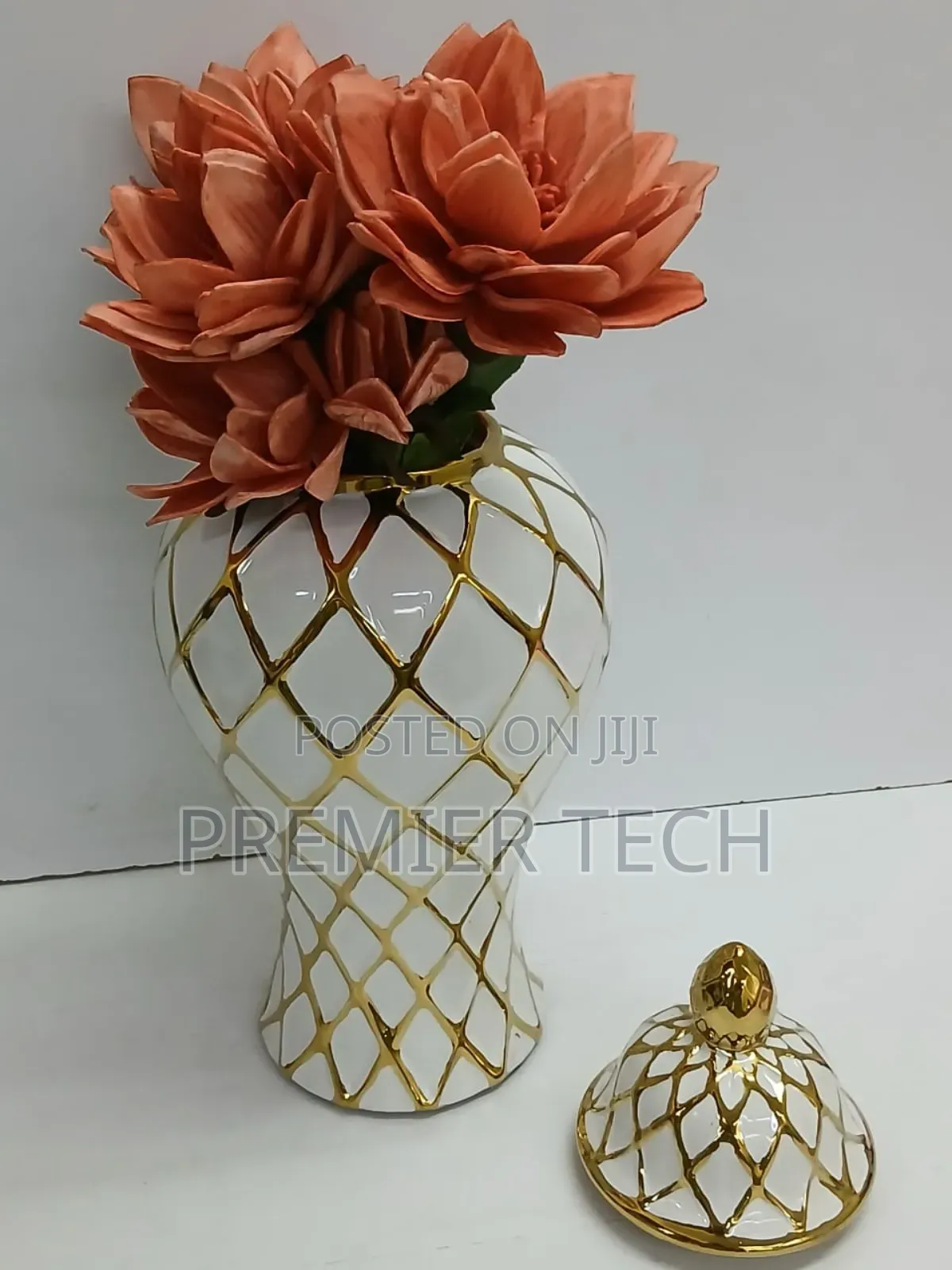 Ceremic Gold-Plated White Vase-Ginger
