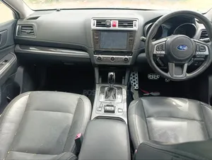 Subaru Outback 2.5i Premium AWD 2018 Gold
