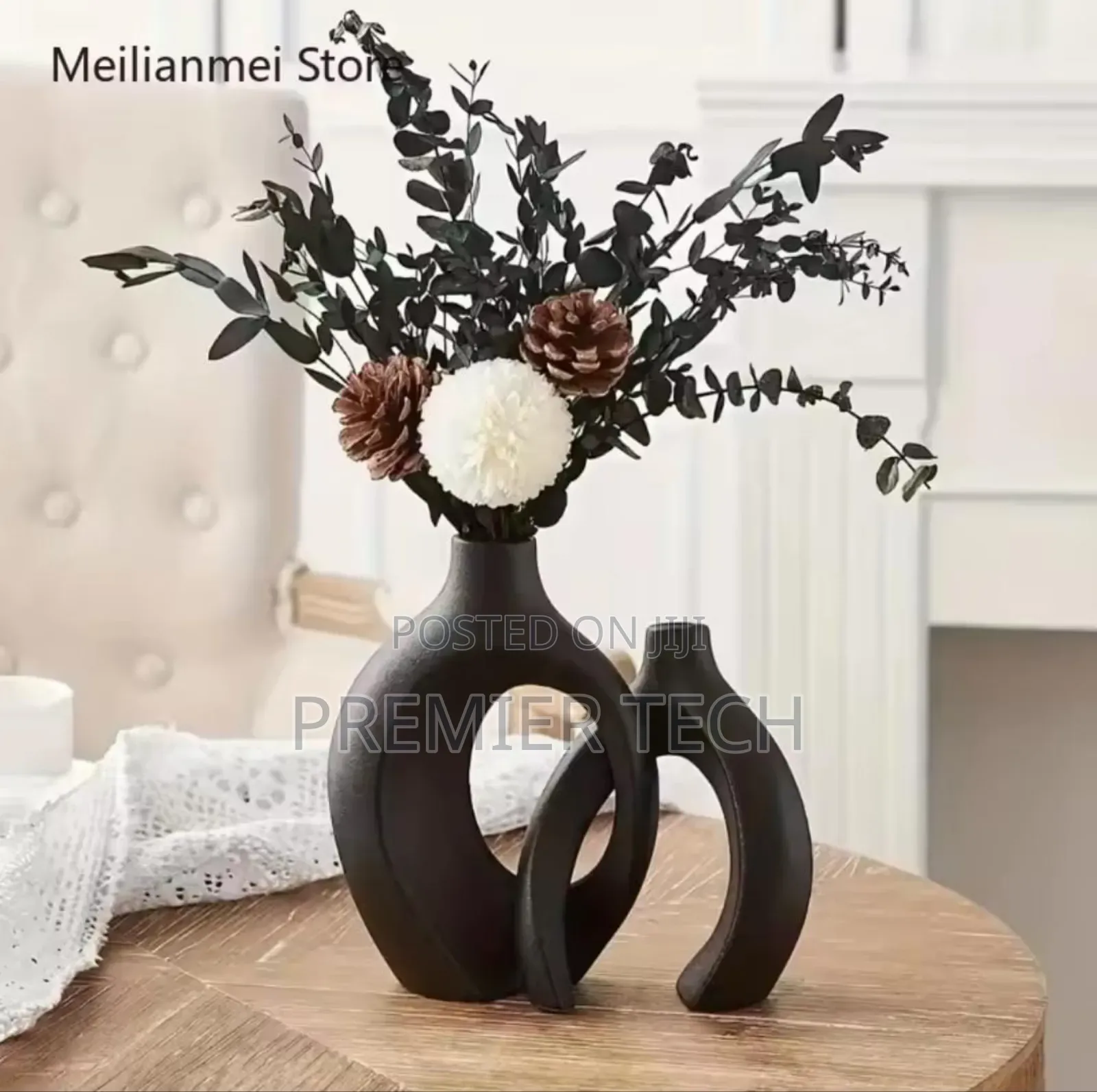 2 in 1 Decorative Doughnut Vase Available.
