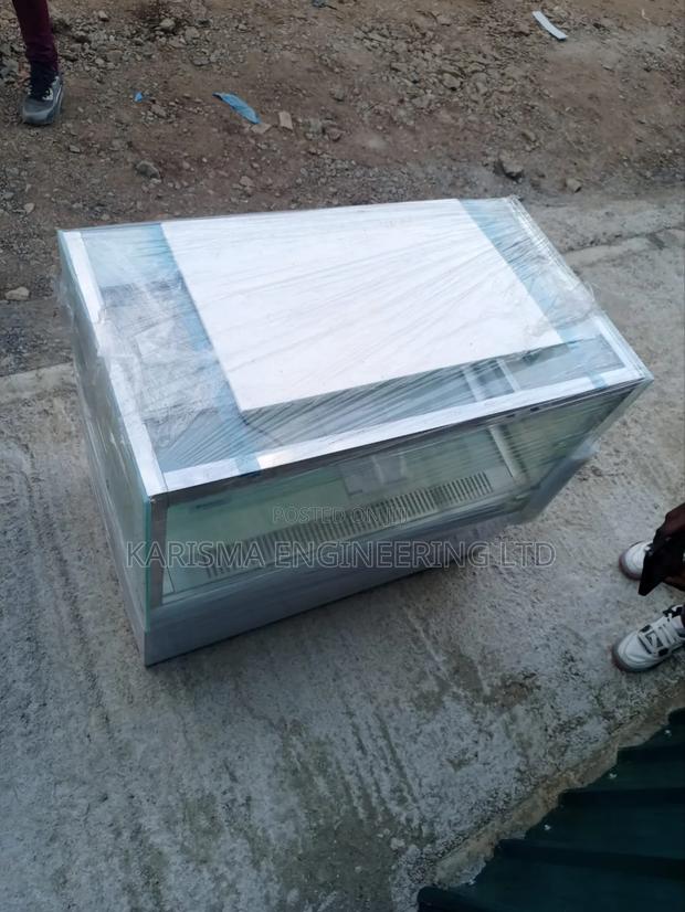 Commercial Tabletop Cake Chiller,