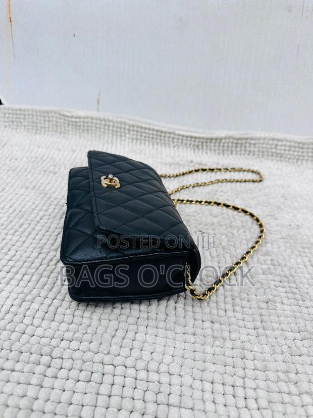 Authentic Chanel Pearl Crush Woc Black Lambskin Gold Hardware - thumbnail 3