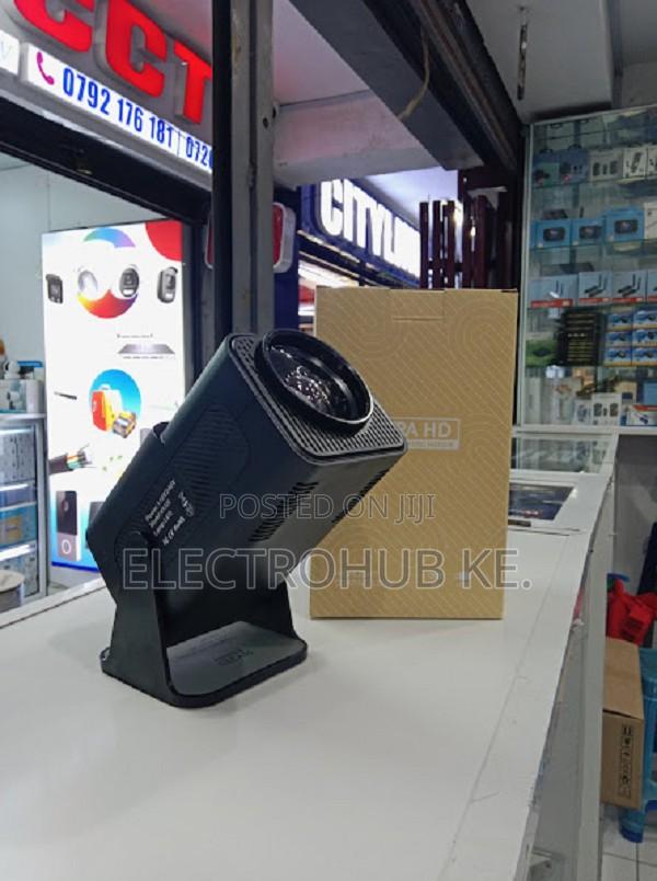 Multimedia Android Projector Hy320