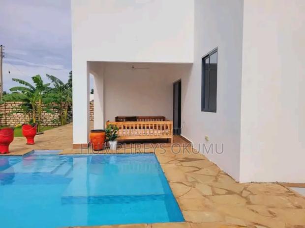 Furnished 3bdrm Bungalow in Diani for sale - main view