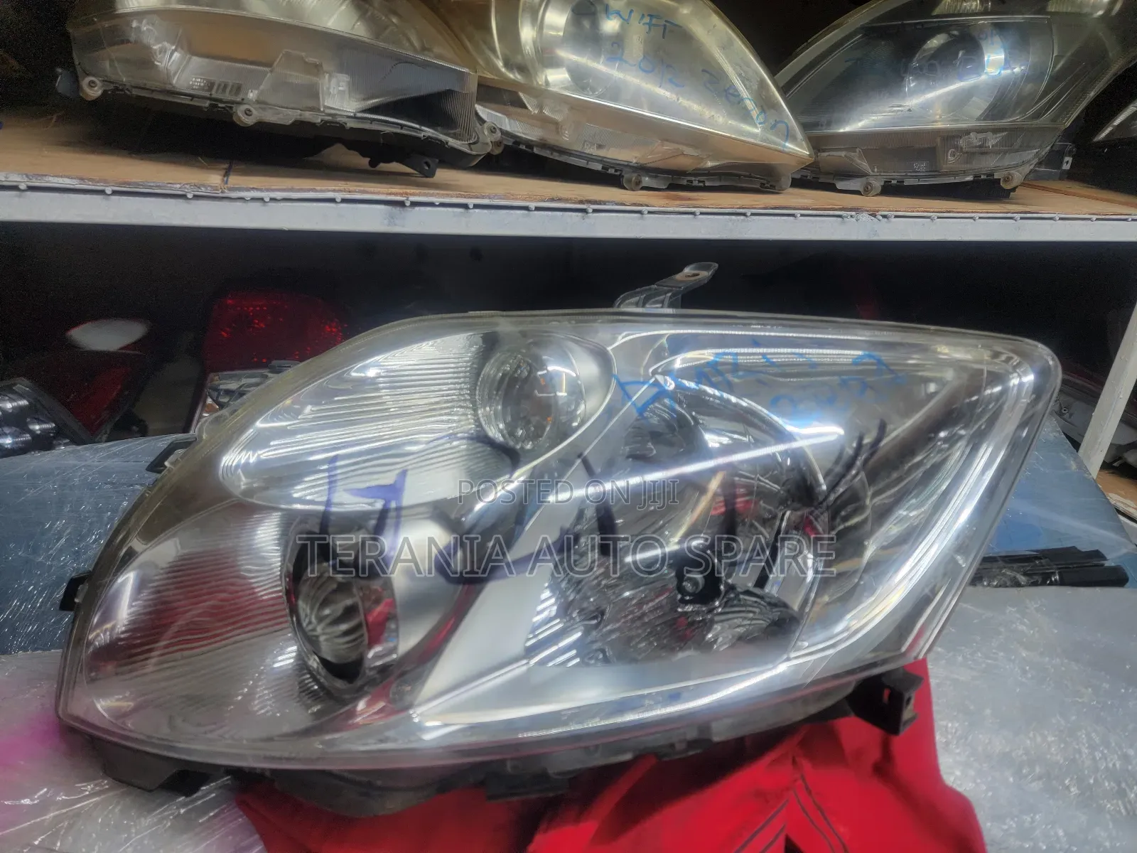 Auris 2008 Headlight Non