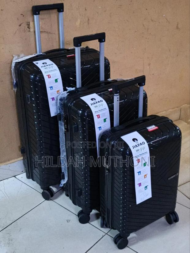 *3 in 1 Unbreakable Pp Suitcases Zipper Closure Frame. - main view