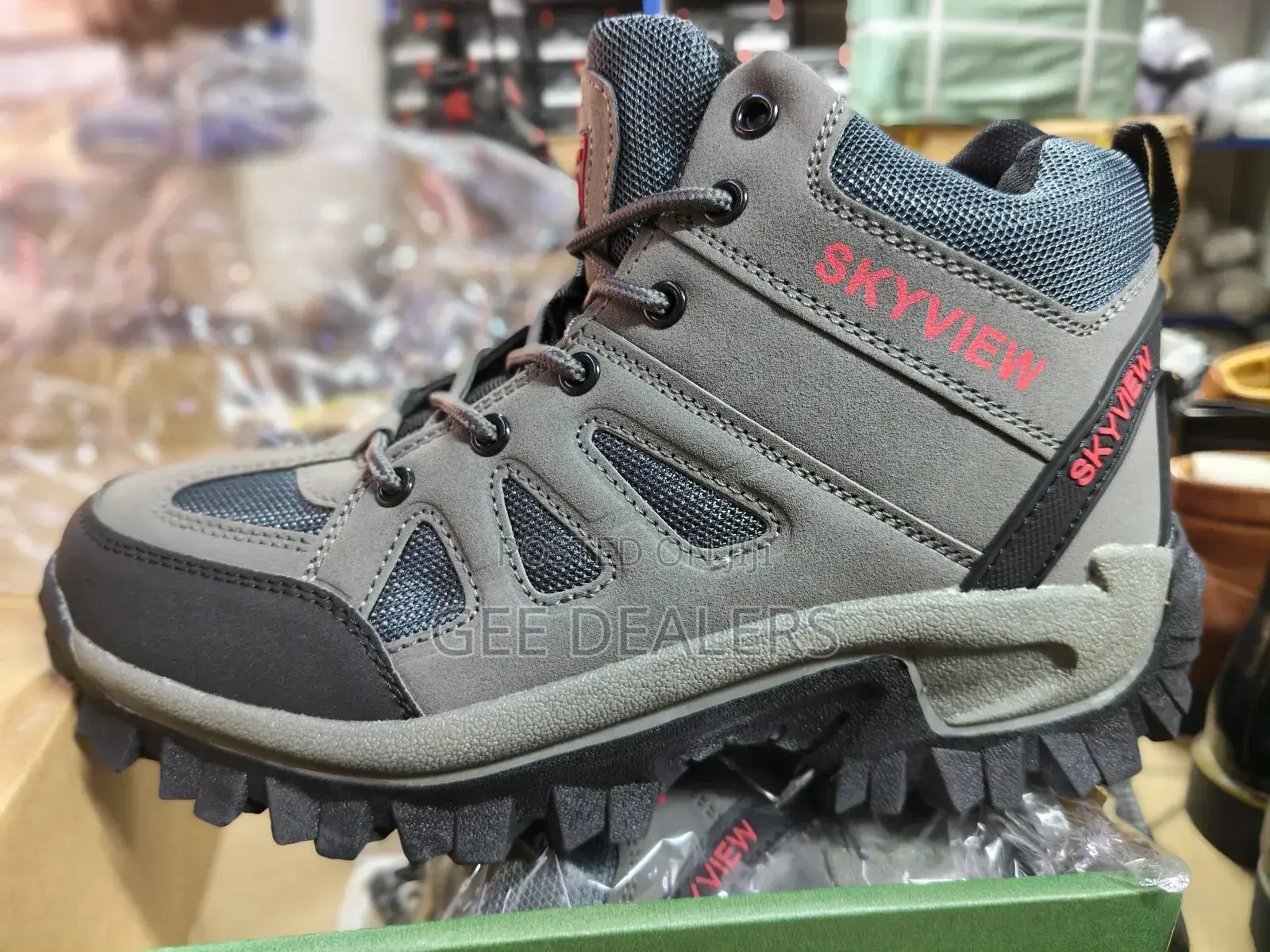 Skyview Hiking Boots, Ladies Sizes Hiking Shoes ,Size 37-41