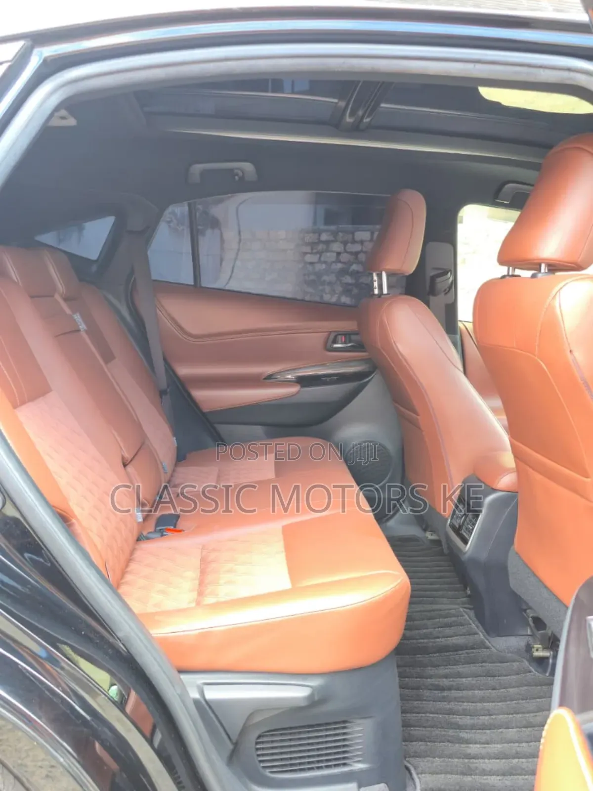 Toyota Harrier 2.0 2019 Black