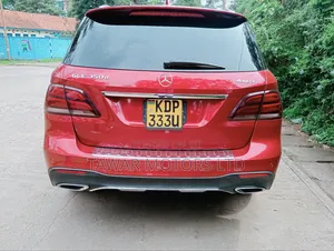 Mercedes-Benz GLE-Class 2016 Red
