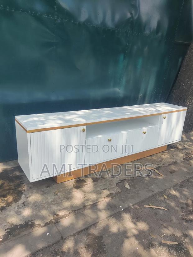 Golden White Tv Stand (6ft)
