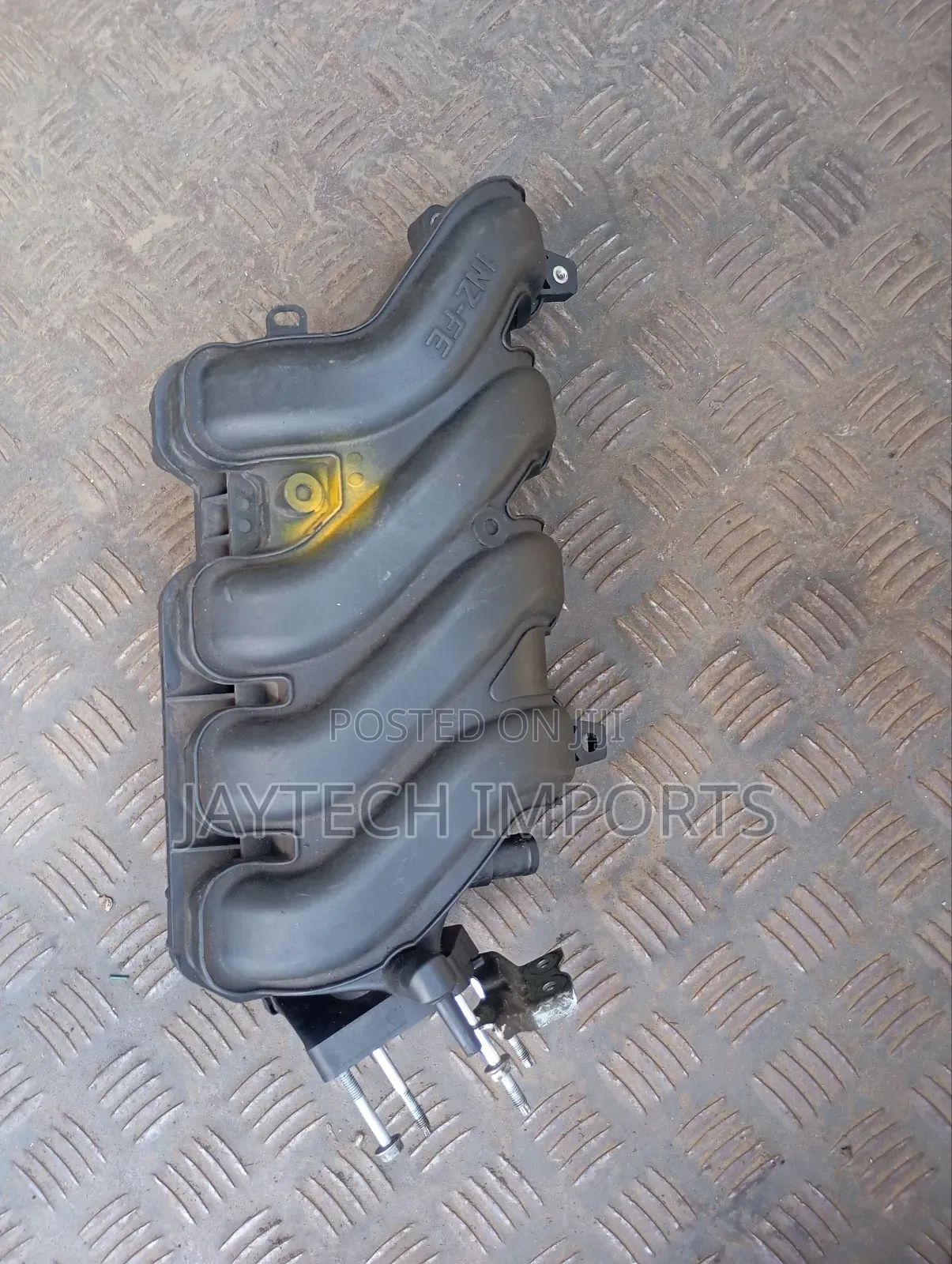 Fielder 141 Intake Manifold