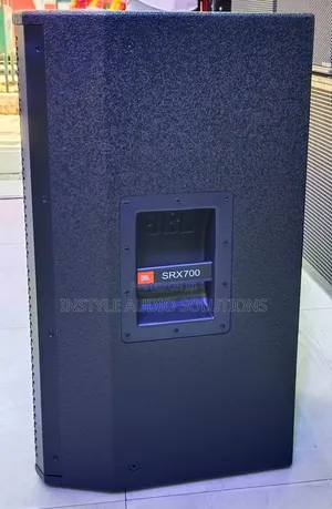 8 Channels Max Sound System - (2)Jbl 15" Mid Speakers - BNK Wireless