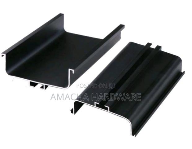 C Gola Profile Handles - main view