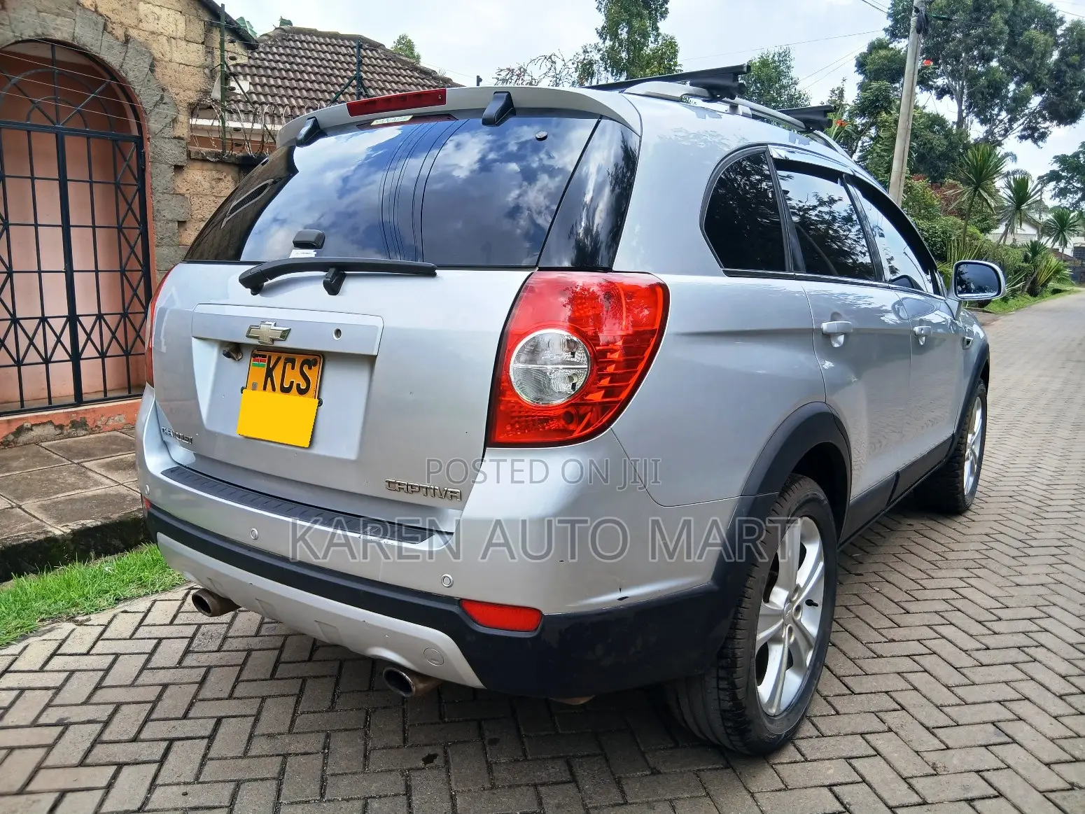 Chevrolet Captiva 2013 Silver