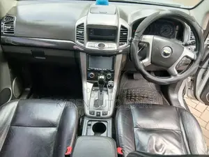 Chevrolet Captiva 2013 Silver