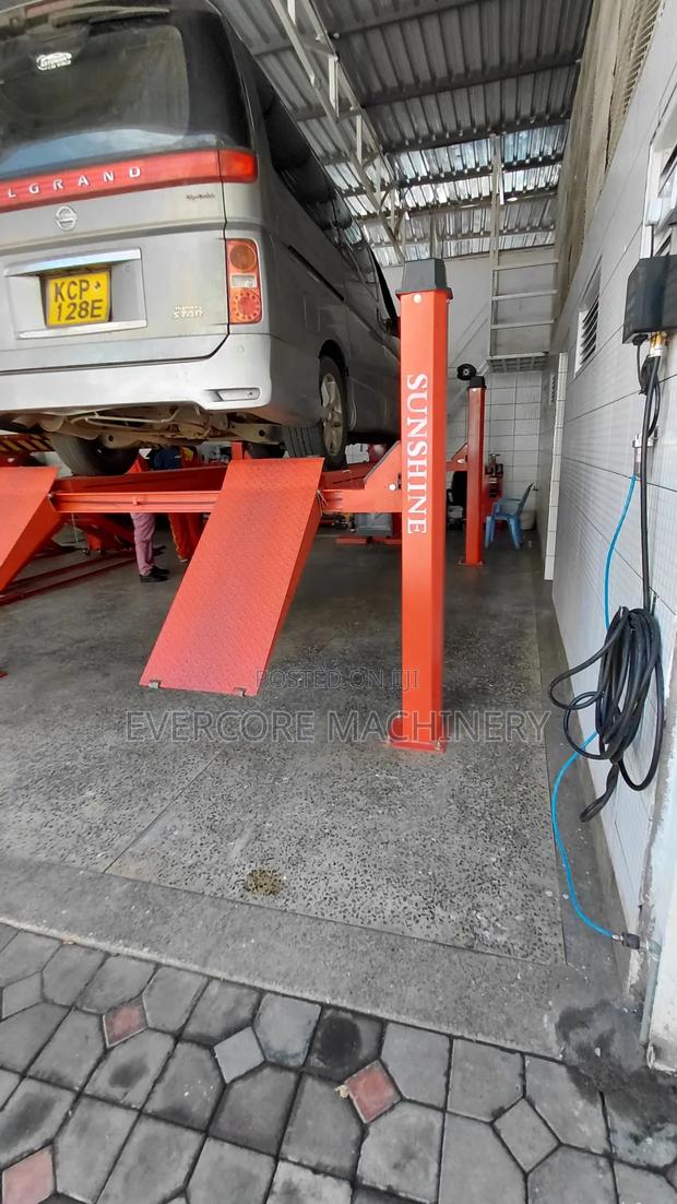 Commercial 4 PST Carlift Machine With 3d Wheel Alignment Systems. - main view