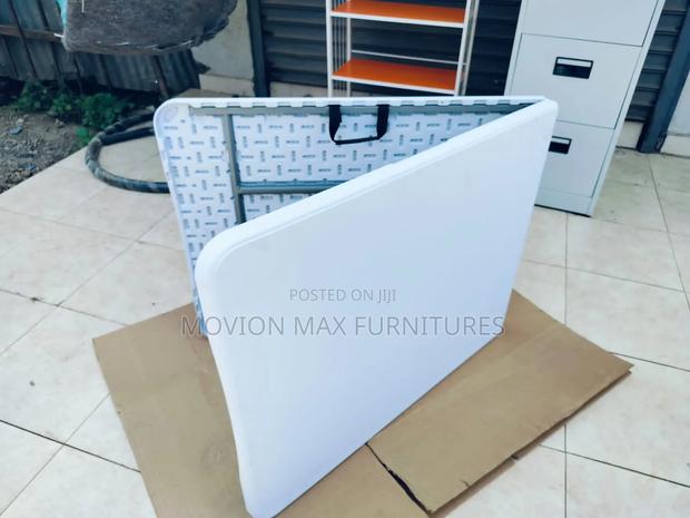 White Foldable Table
