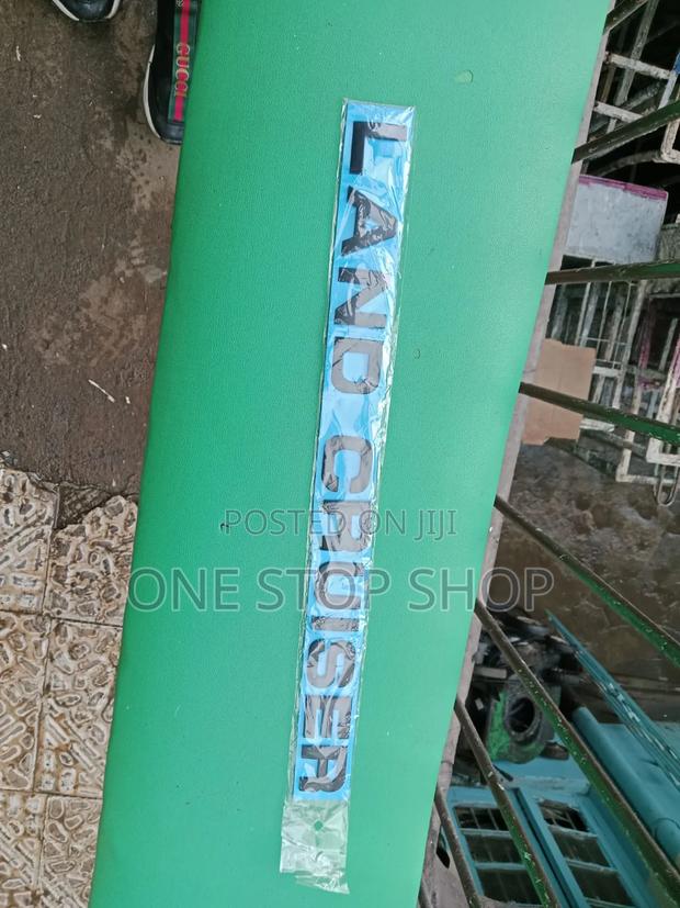 Land Cruiser Black Bonnet Name Plate Replacement Badge