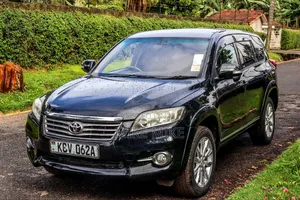 Toyota Vanguard 2012 Black