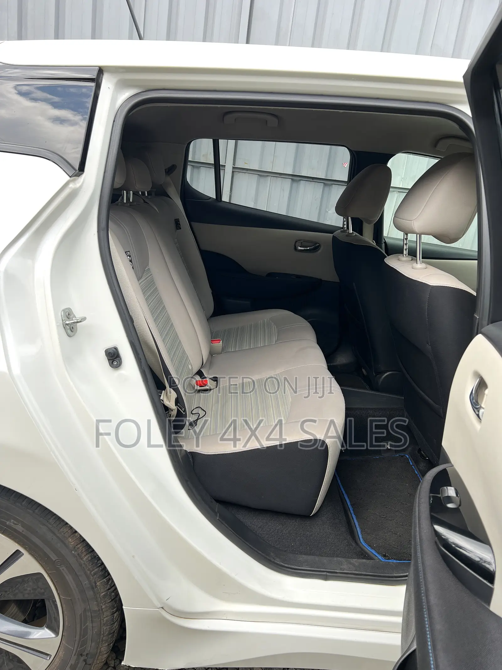 Nissan Leaf S 2018 White