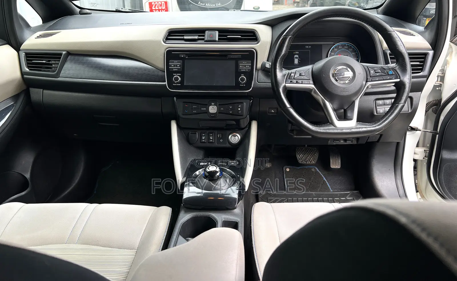 Nissan Leaf S 2018 White