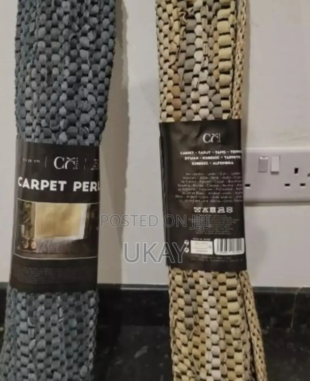 Grey Carpet Perla Leather.