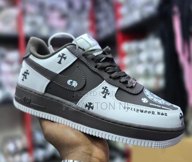 Sneaker Shoes - main view