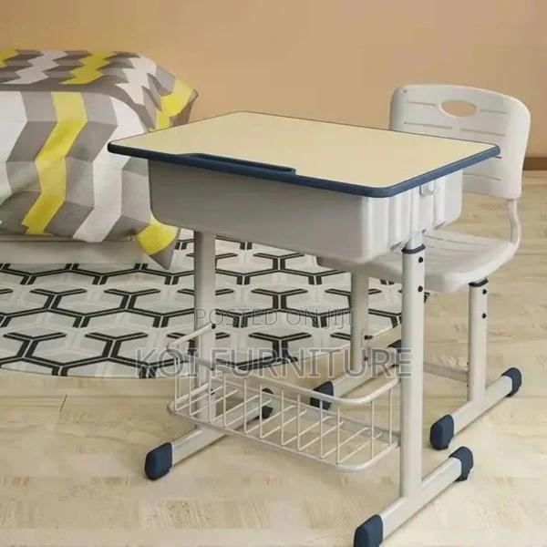 Kids Furniture; Adjustable Kid’S Desk and Chair Set