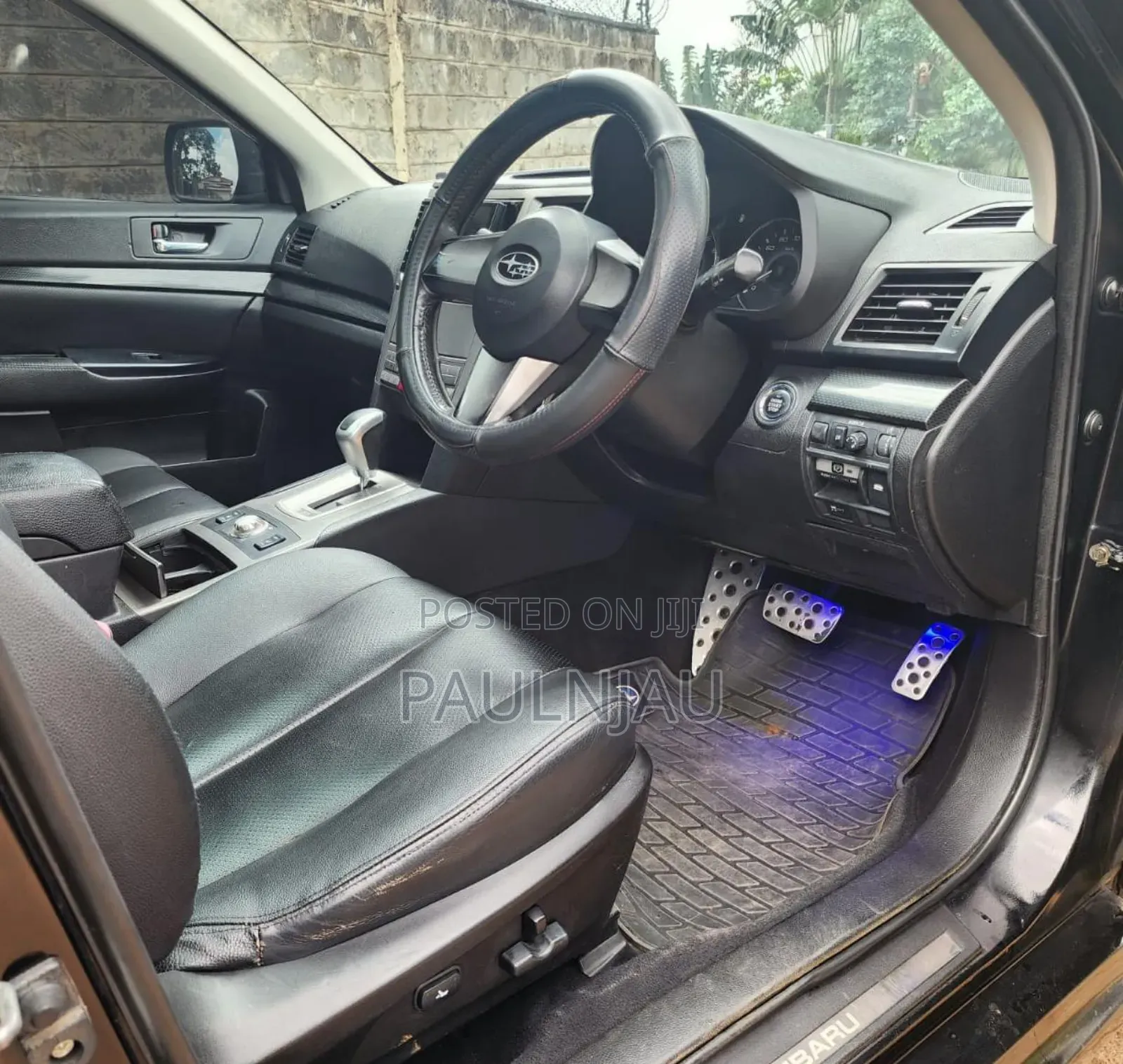 Subaru Legacy 2010 Black