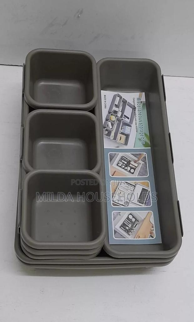 *8pcs Set Adjustable Plastic Drawer Organiser - main view