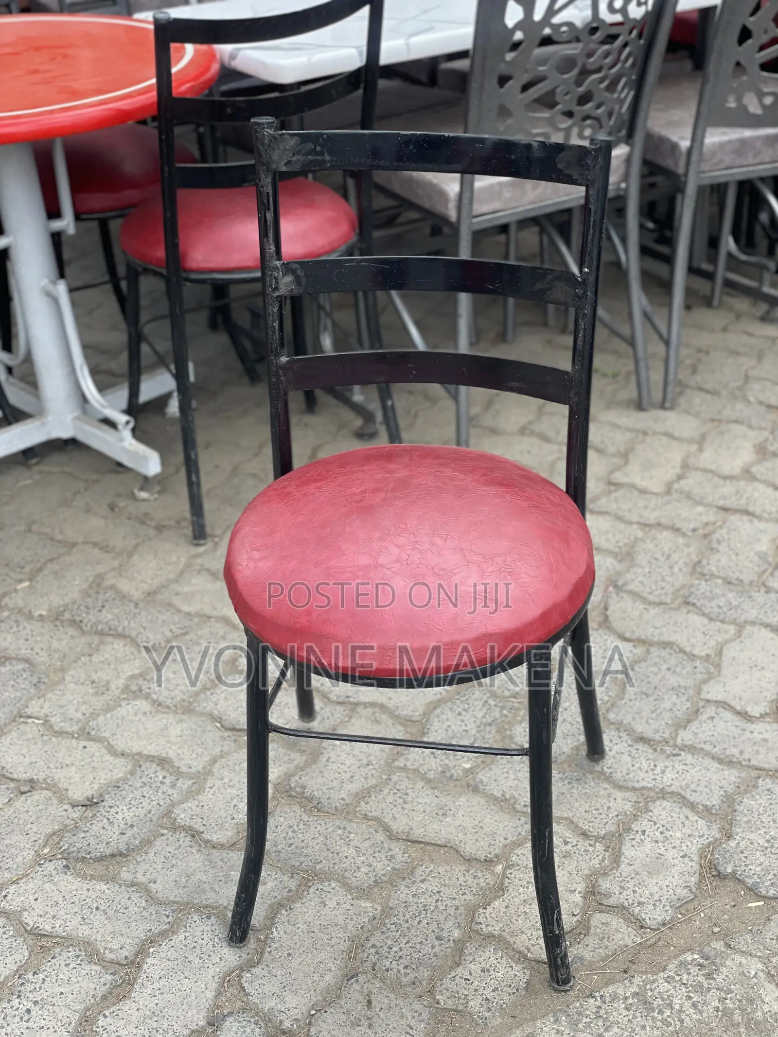 Low Hotel Bar Stool