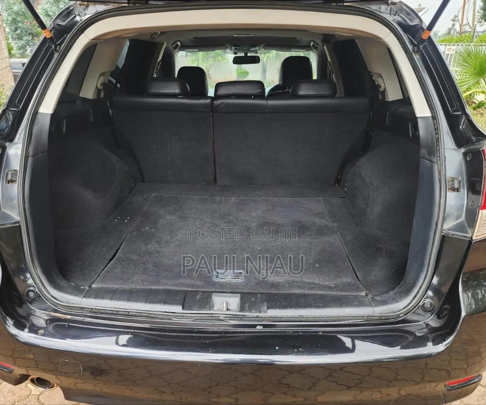 Subaru Legacy 2010 Black