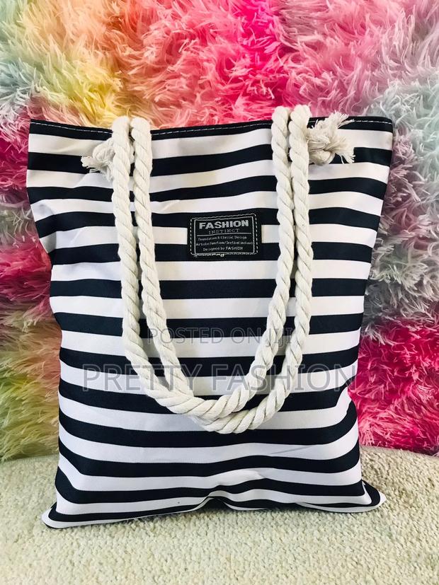 Handbag/Tote Bag - thumbnail 3